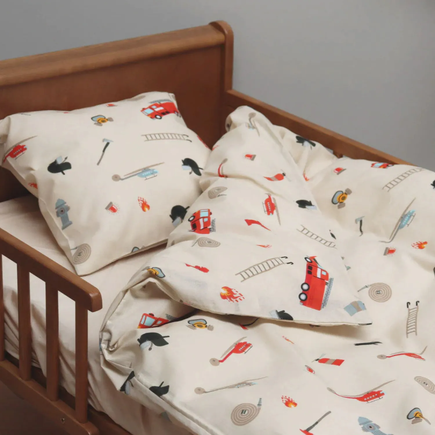 Juniorsengetøj - Fire fighters*By mats