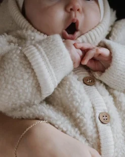 Heldragt, bouclé uld, off white*Smallstuff Outlet