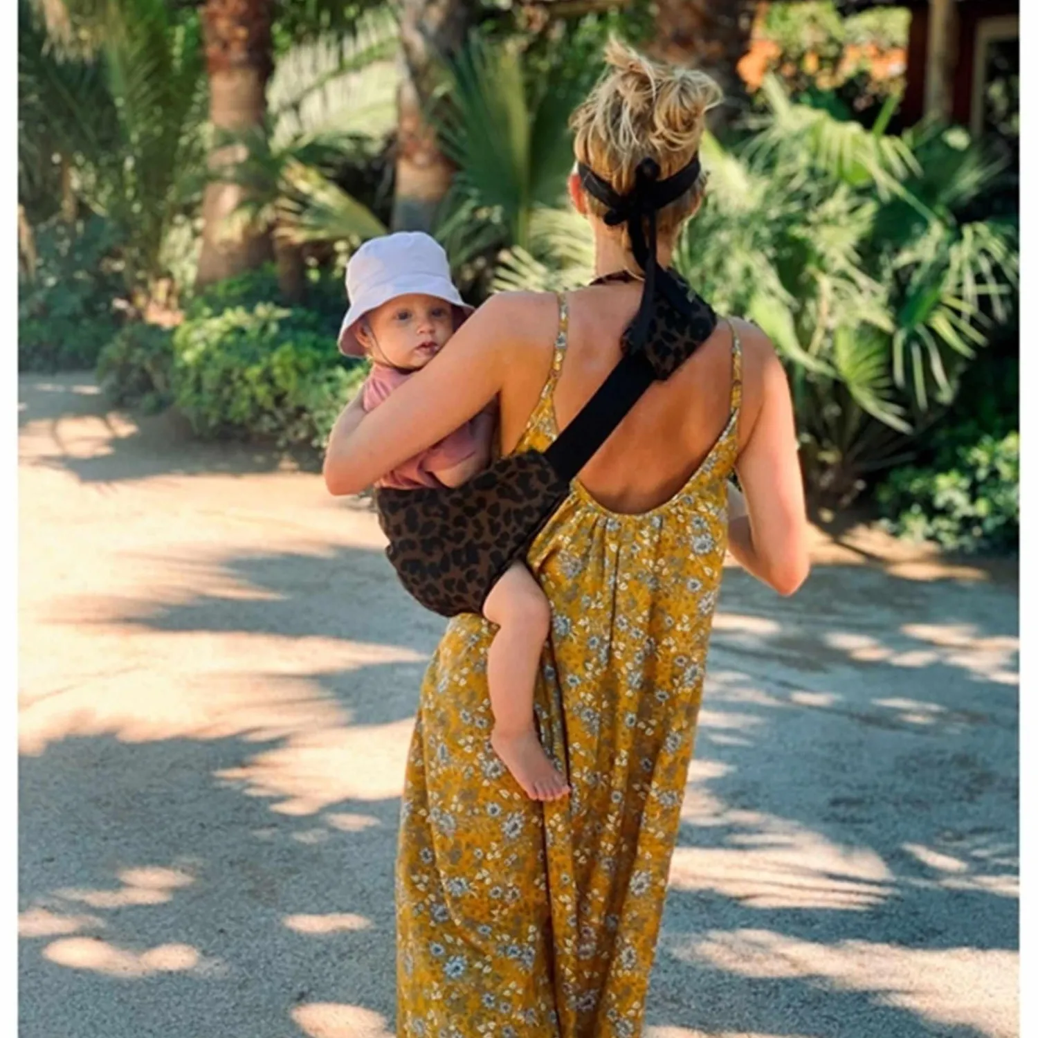 The Toddler Swing Bæresele Brown Leopard*Wildride Clearance