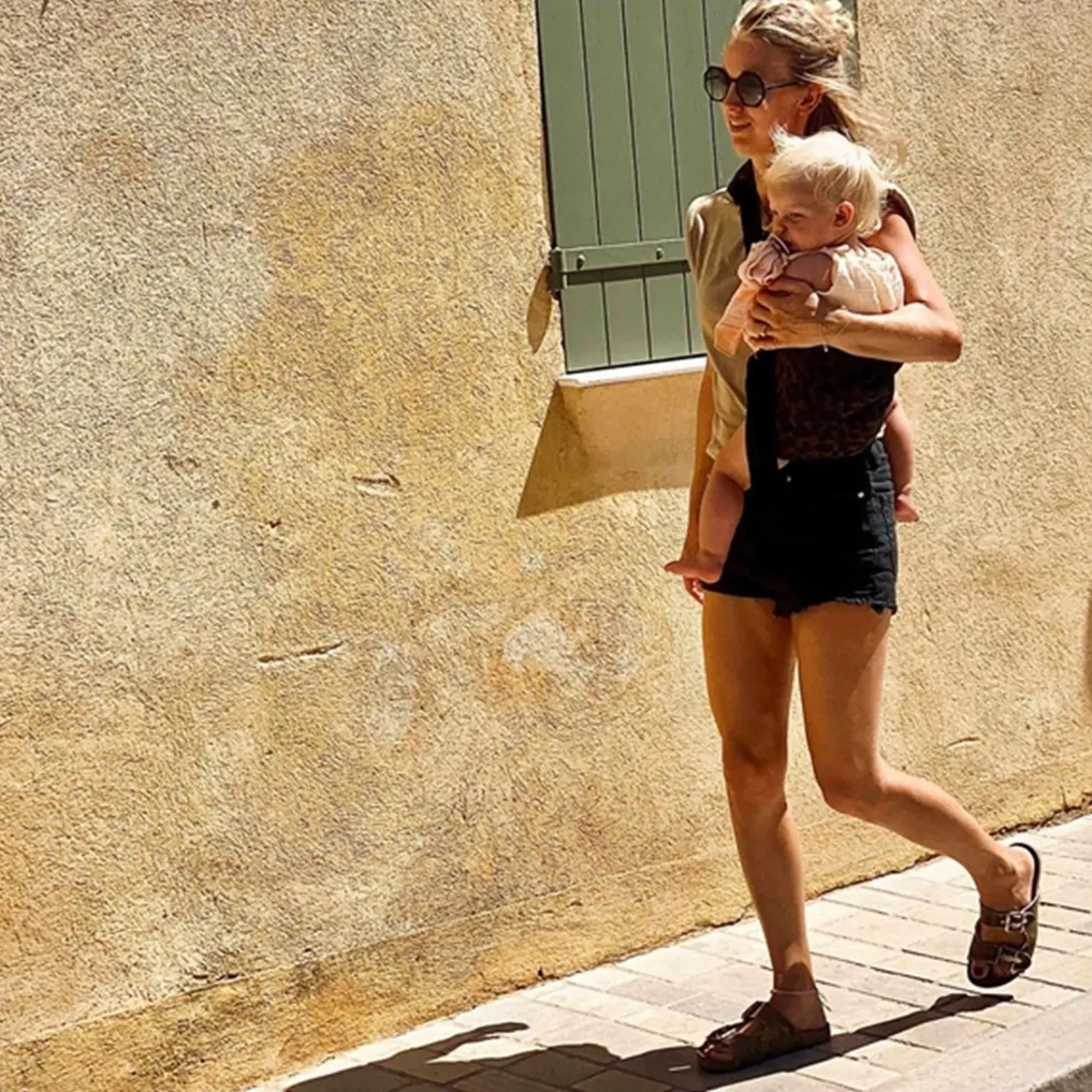 The Toddler Swing Bæresele Brown Leopard*Wildride Clearance